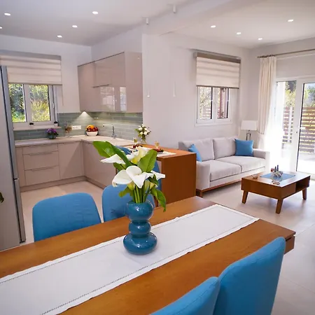 Апартаменты Marant Luxury *