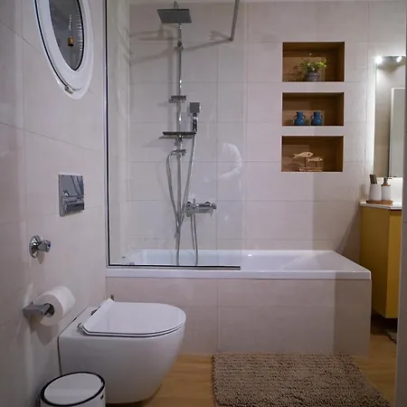 Апартаменты Marant Luxury