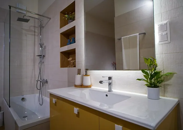 Marant Luxury Apartment